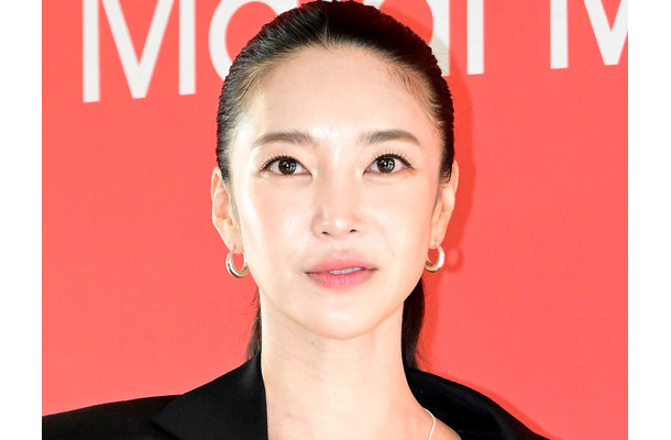 「韓国は最高」アメリカ生活中の韓国女優、“不便さ”に本音ポロリ…2歳娘との暮らしに苦労