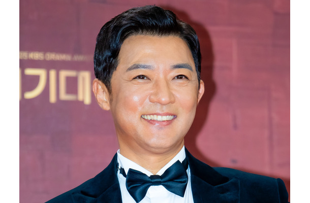 元祖韓流スターのアン・ジェウク、妻に黙って“パイプカット”！驚きの夫婦エピソードが明らかに