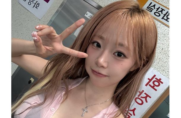 日本のトップAV女優も称賛した肉体を持つ元K-POPアイドルが京都に「見えそうだよ！」「天使みたい」