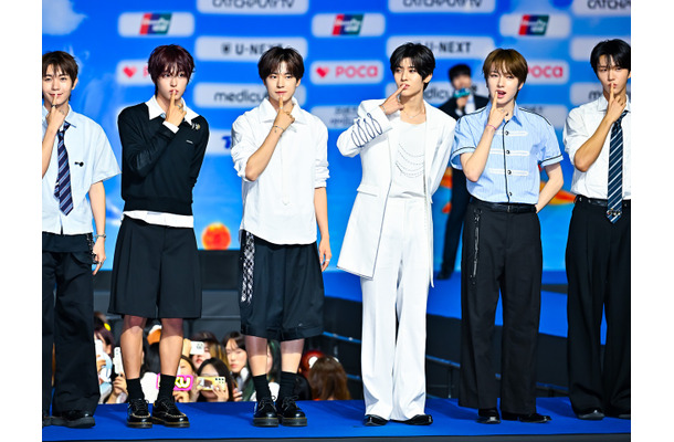 NCT WISH、日本でキャリアハイ更新！日本オリジナルシングルがレコード協会「ダブル・プラチナ」認定