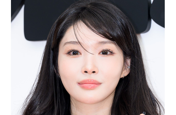 突然の体調不良で救急搬送…I.O.I出身チョンハ、大学祭ステージ急きょ欠席　現在も治療中