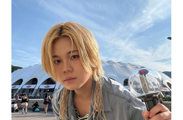 BTS・JIMINの“偽物”として有料公演までしていた日本人インフルエンサー、活動休止を発表