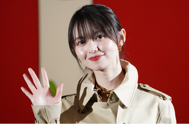 齋藤飛鳥【写真：竹内みちまろ】
