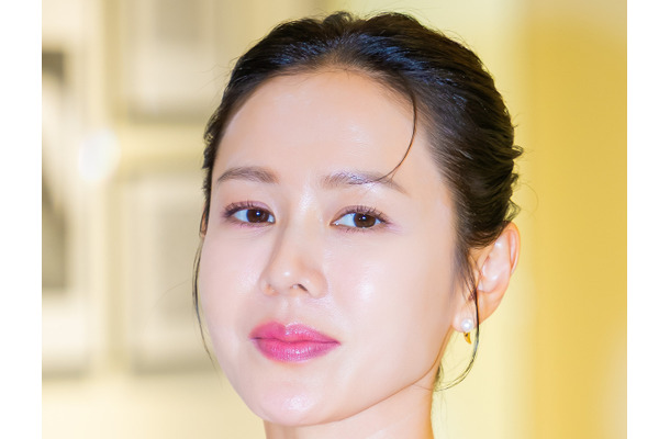 「一気に冷めた」日本でも炎上の『愛の不時着』女優、食事中のマナー批判は行き過ぎ？