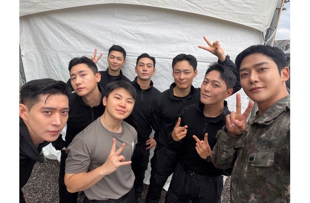 SEVENTEEN・ウジ、ロウン、カン・ダニエルら“兵役中スター”が大集合！豪華共演SHOTが話題