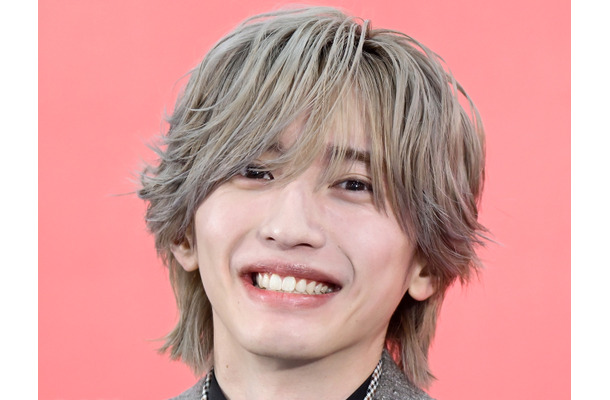 【写真】なにわ男子・道枝駿佑、“宝石スマイル”で韓国・釜山を虜に！秋らしい装いで記者会見に登場