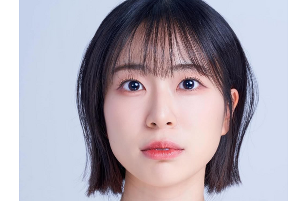 生きているのに死人として写真拡散…女優キム・ヒョニ、精神的苦痛訴える「無分別な共有は控えて」
