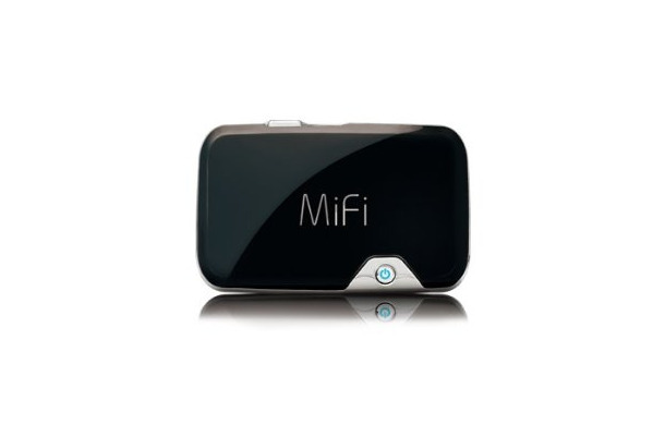 SIMロックフリーの3G対応モバイルWi-Fiルーター「MiFi」