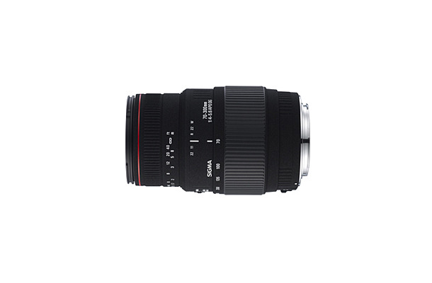 　シグマは、デジタル対応望遠ズームレンズ「APO 70-300mm F4-5.6 DG MACRO」コニカミノルタ用の発売日を11月27日に決定した。価格は65,100円。