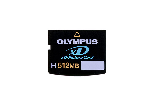　オリンパスイメージングは、xDピクチャーカードの高速タイプ「Type Hシリーズ」を追加し、記録容量512Mバイトモデル「M-XD512MH」を12月下旬に発売する。価格はオープンで、実売予想価格は9,000円前後。