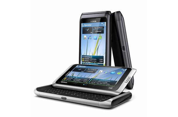 Nokia E7