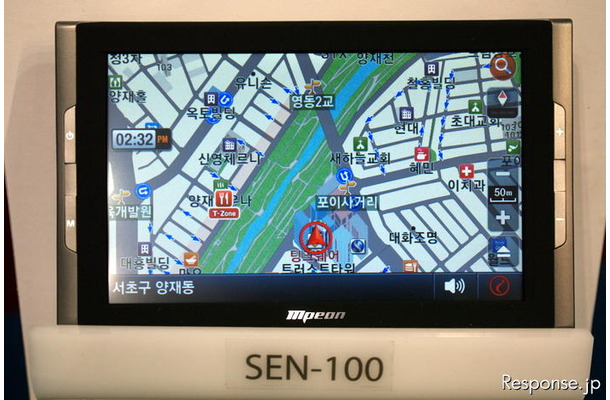 【ITS世界会議10】 韓国内で130万台の大ヒットを記録したETC一体型PND『EN（SEN-100）』。市販価格で30万ウォン（約2万4000円程度）とETCを別に買う必要がない値頃感が受けているという