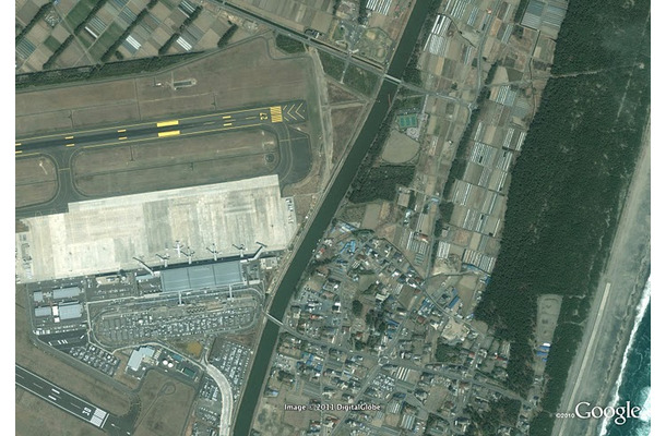 被災前の仙台空港（c）Google