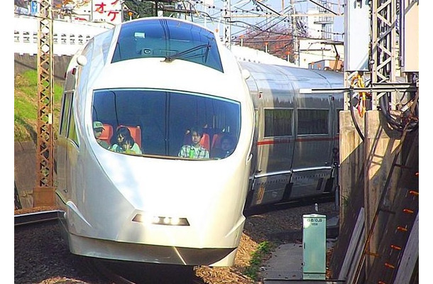 17日の各鉄道運行状況