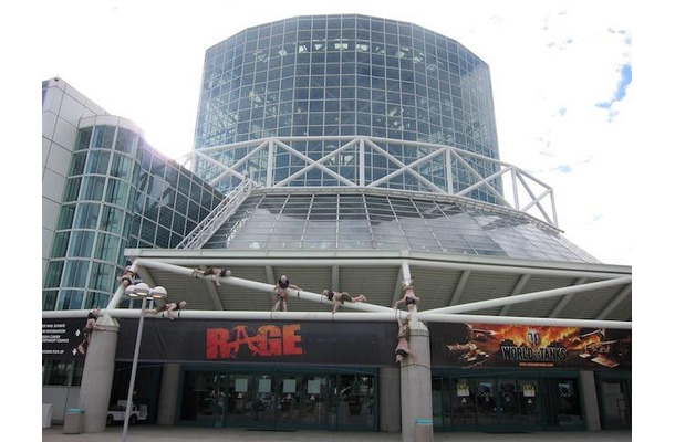壁面広告に見る、今年のE3注目タイトルはどれ? サウスホール正面には『Rage』や『World of Tanks』が見える