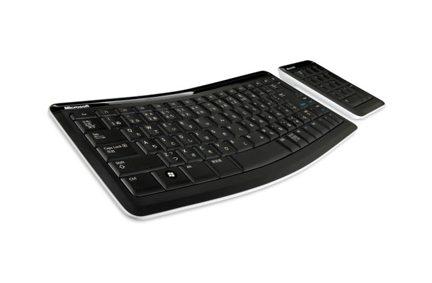 「Bluetooth Mobile Keyboard 6000（ブルートゥース モバイル キーボード6000）」