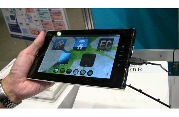 【NEC iEXPO 2011（vol.1）】ビジネスタブレット「LifeTouch B」の利用イメージを解説 