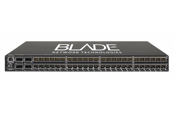 IBM BNT バーチャル・ファブリック 10Gb G8264R/G8264F（ラック・スイッチ）