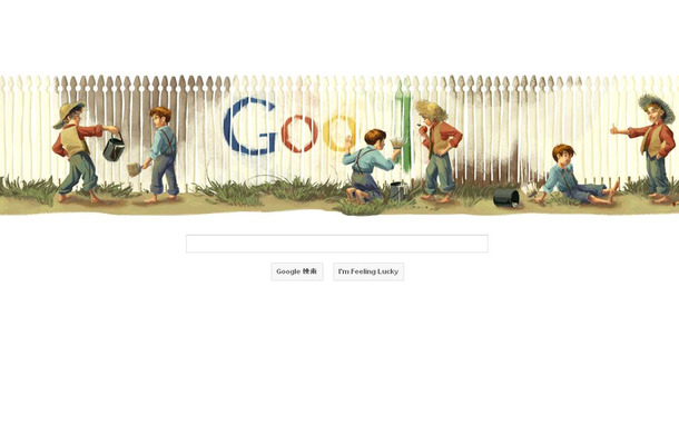 少年たちが柵に「Google」と描き込もうとしている今日のGoogleロゴ