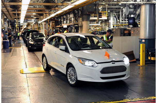 米ミシガン州ウェイン工場で生産が開始されたフォードモーター初の市販EV、フォーカス・エレクトリック