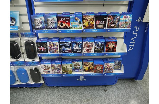 PlayStation Vitaあの商品やソフトが早くも売り切れ！？新宿の店舗状況  