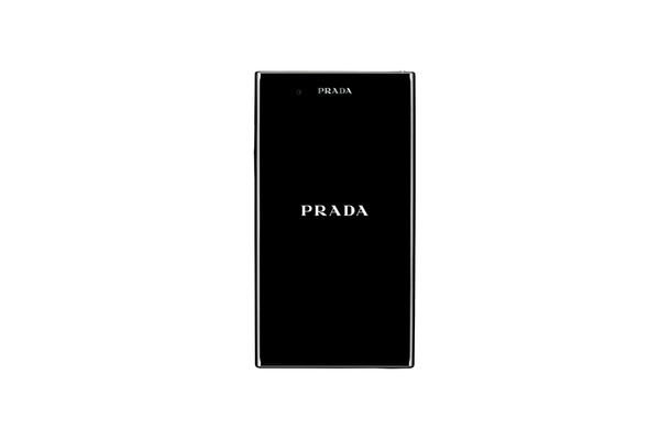 「PRADA phone by LG L-02D」