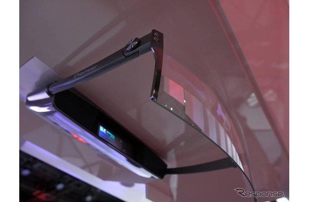 2011年のCEATECに出品されていたパイオニアの「AR HUD」