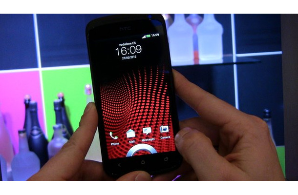 【MWC 2012 Vol.43（動画）】高速連写、HD動画、F2.0レンズ……HTC One カメラ性能をチェック