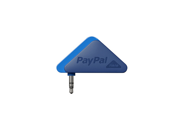 PayPal Hereのカードリーダー