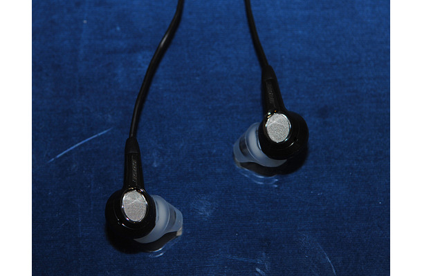 in-ear headphones