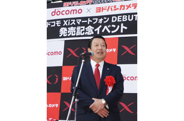 NTTドコモの山田隆持社長（端末発売イベントにて）