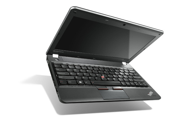 「ThinkPad Edge E130」ミッドナイト・ブラック