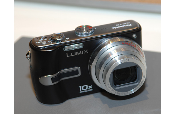 LUMIX DMC-TZ3