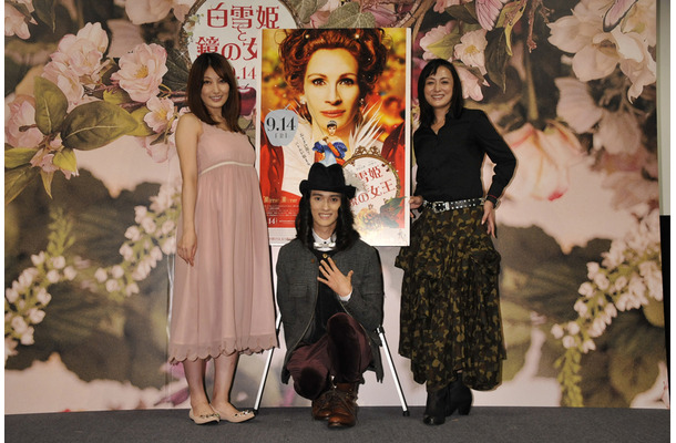 「白雪姫と鏡の女王」公開記念イベントに出席した熊田曜子、栗原類、国生さゆり（左から）