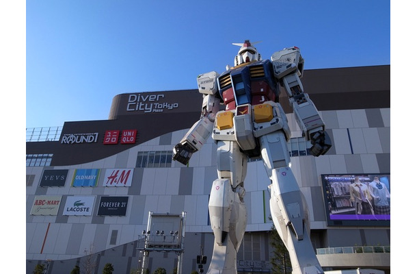 最近のお台場といえば、ガンダムですが……、