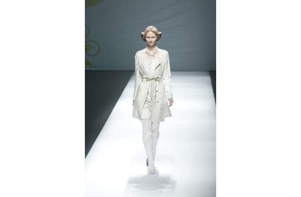 【東コレ2013SS】「ソマルタ」が解釈したアール・ヌーボー