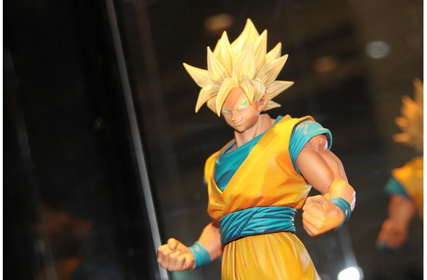 【ジャンプフェスタ2013】悟空がかっこよすぎる・・・。フィギュアの展示もゲームに負けない盛り上がり