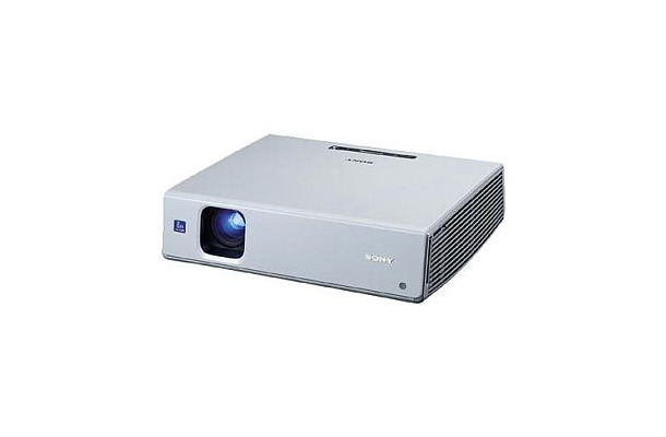 ソニー、PCの画面をワイヤレスで投影可能なプロジェクタ