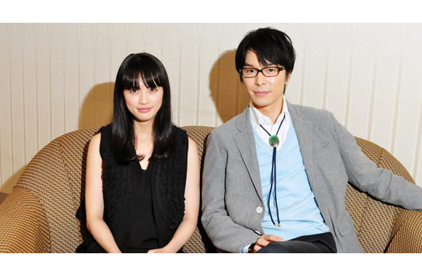 『映画 鈴木先生』長谷川博己＆臼田あさ美／Photo：Naoki Kurozu