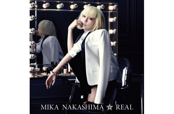 1月30日に発売したアルバム「REAL」で4年2ヵ月ぶりにオリコン週間アルバムランキング首位を獲得した中島美嘉