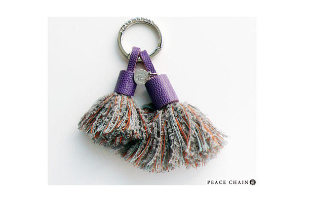 PEACE CHAIN　Yarn tassel　4,200円（税込）