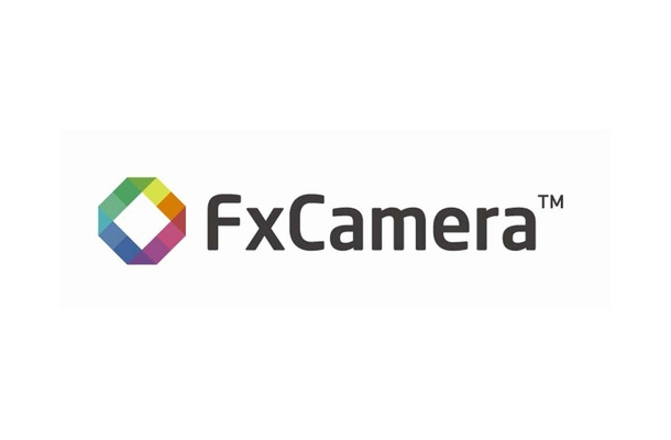 「FxCamera」ロゴ