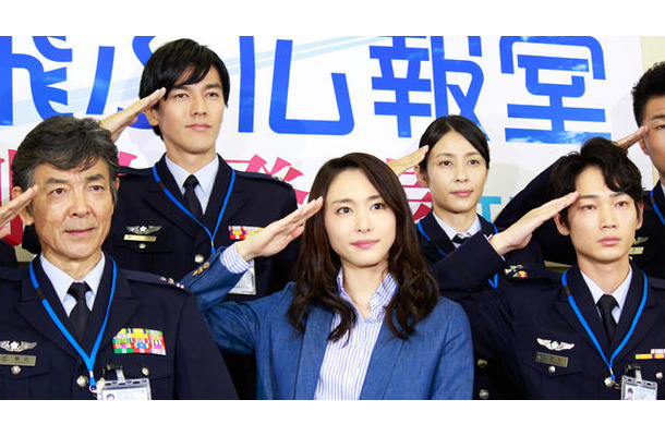 新垣結衣＆綾野剛＆柴田恭兵＆水野美紀＆要潤／TBS新ドラマ「空飛ぶ広報室」制作発表会見