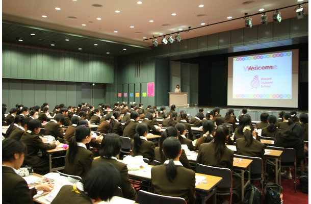 ワコールとノートルダム女学院中学校がコラボ