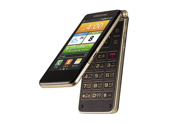 ケータイ的な2つ折りスマートフォン「Galaxy Golden SHV-E400」