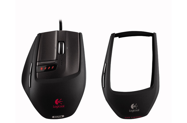 G9 Laser Mouse（左：幅広グリップ装着時、右：ドライグリップ）