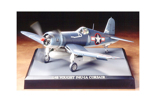 1/48 ヴォート F4U-1A コルセア（プロペラアクション）