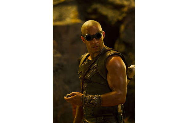 『リディック：ギャラクシー・バトル』』撮影中のヴィン・ディーゼル (c) 2013 RIDDICK PRODUCTIONS, INC.  All Rights Reserved.