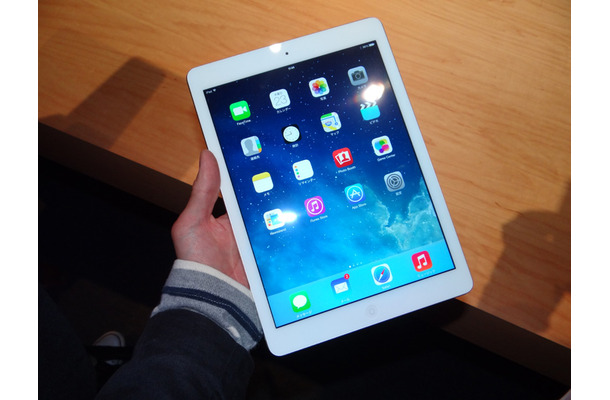 iPad AirのWhite/Silverモデル