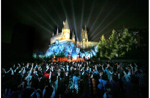 The Wizarding World of Harry Potter（ウィザーディング・ワールド・オブ・ハリー・ポッター）　写真提供：ユニバーサル・スタジオ・ジャパン